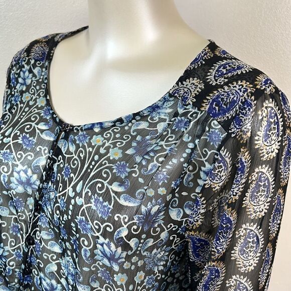Lucky Brand Botanical Paisley Sheer Long Sleeve
Buttoned Blouse large multimedia - Picture 8 of 8